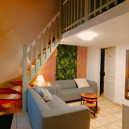 La Rose Des Vents & Spa - Gite La Parenthese Néoules エクステリア 写真